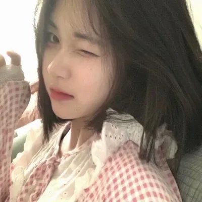 被职场压迫后我与首富姐姐重逢了